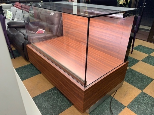展示台ガラスを入荷致しました！