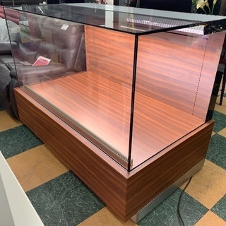 展示台ガラスを入荷致しました！