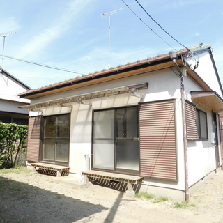 のんびり田舎暮らし　２Ｋ　一戸建　中央病院・県立図書館・スーパー...