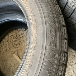 205/60r16⭐️ブリヂストン  スタッドレスタイヤ バリ溝 8分山 2本 ④ 205/60r16⭐️ブリヂストン スタッドレスタイヤ バリ溝 8分山 2本 ④