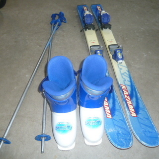 ジュニア　スキー、スキー靴３点セット