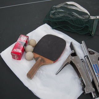 kazuma 卓球台 セパレート式 国際規格サイズ 長さ:275cm 幅:153cm 高さ:76cm  ラケット ボール 付き スポーツ用品  苫小牧西店