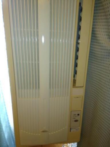 値下げしました。　窓用エアコン