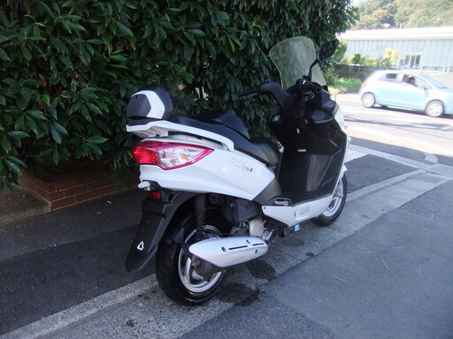 SYM RV125i フルサイズ125cc FI実働中古車　バッテリーフル充電済み　オイル交換後渡し　書類有