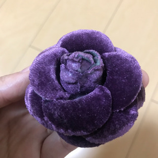 紫の花 髪飾り ブローチ