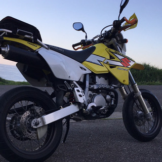 DR-Z400