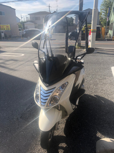 マラグーティ blog 125ie ルーフ