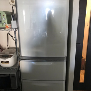 2018年製MITSUBISHI 3ドア冷蔵庫
