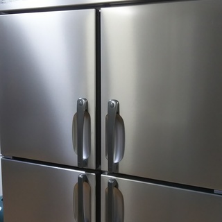 ホシザキ　業務用冷蔵庫　4ドア　美品