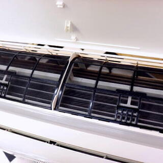 Panasonic/パナソニック ルームエアコン ～9畳/2.2kW CS-J221C-W 2011年