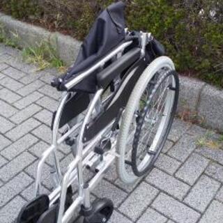 新品車椅子