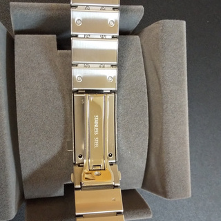 【受付終了】スマートウォッチ wena wrist pro Silver