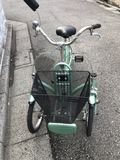 ブリジストン大人用三輪自転車 前二輪 ブリジストン大人用三輪自転車 前二輪