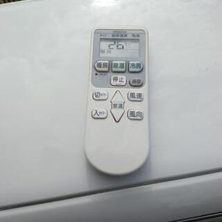 近隣配送無料☆日立 自動お掃除エアコン白くまくん (6〜9畳) RAS-M22Z