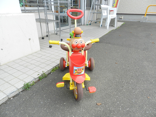 アンパンマン 舵取り三輪車 収納カゴ付き Paypay ペイペイ 支払い対応 札幌市 北区 屯田 モノハウス屯田店 札幌の三輪車 の中古あげます 譲ります ジモティーで不用品の処分