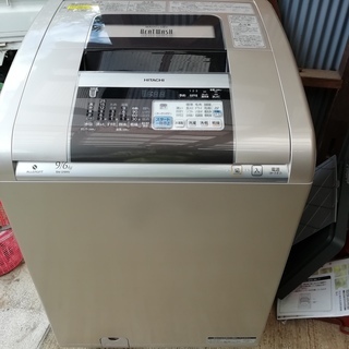 日立　洗濯機9キロ　2011年　寸法　幅65㎝　奥行64.5㎝　...