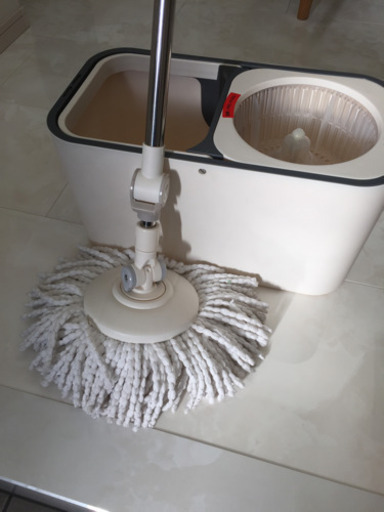 カインズホーム 回転モップ 数回使用 新品の替え付 ハッピー 元山上口のその他の中古あげます 譲ります ジモティーで不用品の処分
