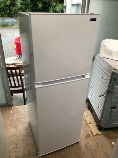 極美品 2019年製 YAMADA SELECT YRZF23G1 2ドア冷蔵庫 (225L・右開き 