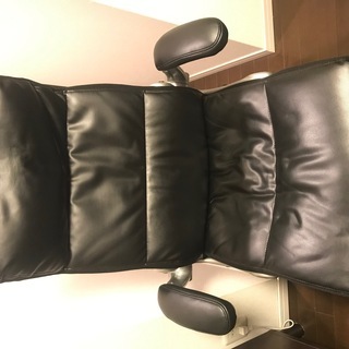 デスクチェア（ワークチェア） ニトリで税込14900円の　椅子 いす
