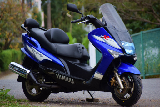 ☆マジェスティ125★8392km☆Rコンセプトブルー★タイヤ前後新品☆WAKO’S オイル☆下取り全国配送も可能です☆彡