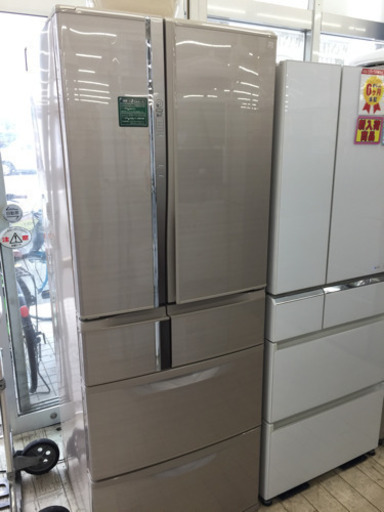 10/8東区和白  MITSUBISHI    520L冷蔵庫  2012年製   MR-R52FF   上段回転し物が取りやすい仕組みです   使いやすい   節電