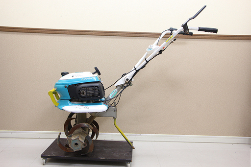 Kubota TMA300　Midy 農用トラクター 歩行型  (10UD3400YGGw) Kubota TMA300 Midy 農用トラクター 歩行型 (10UD3400YGGw)