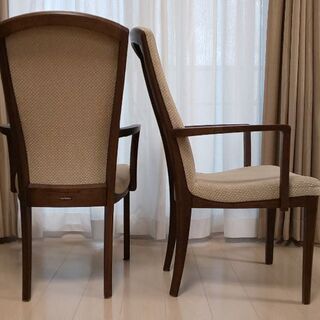 カリモク 肘付椅子 2脚