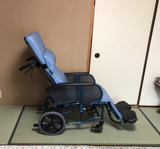 リクライニング 車椅子