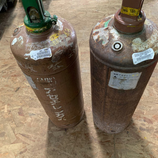 アセチレンボンベ空瓶