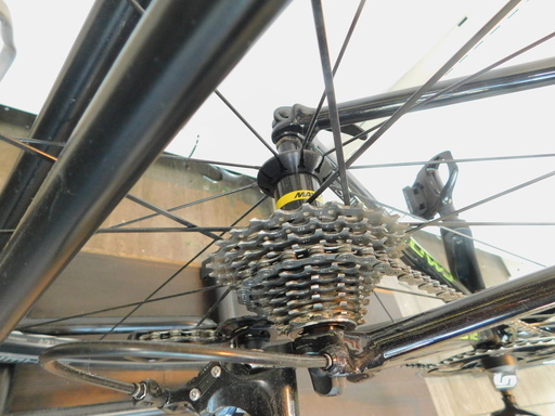 最終値下げ【エコプラス小倉南店】超美品!! キャノンデール CANNONDALE