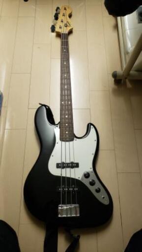 2/28 更新　エレキベース　Fender　スクワイヤー　SCUIER