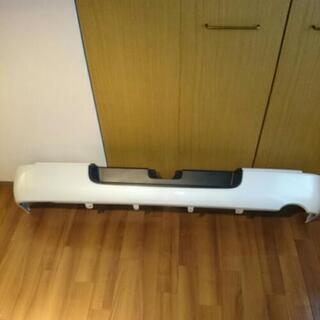 この出品の品は決まりました❗有難うございました。【ハイエース】(200系・5型)【〈純正〉Fボンネット・Rバンパー 】 