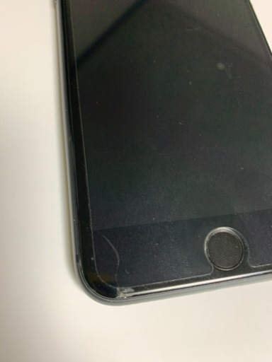 【SiMロック解除済み】iPhone8puls スペースブラック