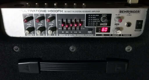 ベリンガー◇キーボードアンプ K900FX ULTRATONE ミキサー内蔵型
