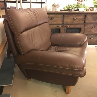 カリモク karimoku ソファ 1Pソファ 本革 茶 中古品
