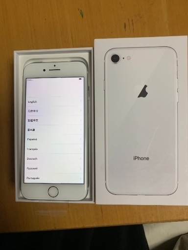 【通販再入荷】iPhone 8 64GB SIMロック解除済　シルバー スマートフォン本体