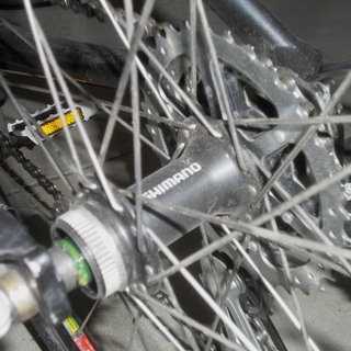 値下げ中　クロスバイク　Cannondale QUICK 5 Mサイズ　パーツ交換多数 値下げ中 クロスバイク Cannondale QUICK 5 Mサイズ パーツ交換多数