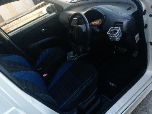 日産マーチ 車検付き！まだまだ元気でカッコイイです。