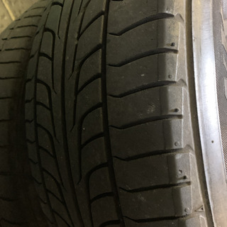 205 60 16   ヴォクシー ノア 車検用などに 溝あり