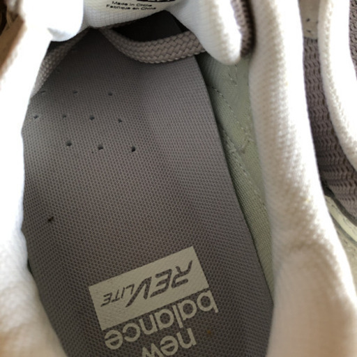 新品 ニューバランス 24.5