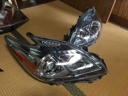 トヨタ 30プリウス ヘッドライト usヘッドライト usdm 車検対応】50