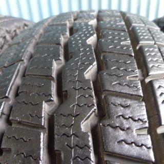 4本set　スズキキャリー（DA63T）純正スチール スタッドレス付き 12×3.50B　100/4H +45 ダンロップ WM SV-01 145R12 6PR 軽トラ