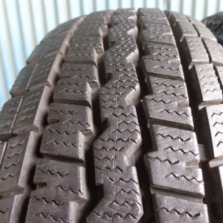 4本set　スズキキャリー（DA63T）純正スチール スタッドレス付き 12×3.50B　100/4H +45 ダンロップ WM SV-01 145R12 6PR 軽トラ