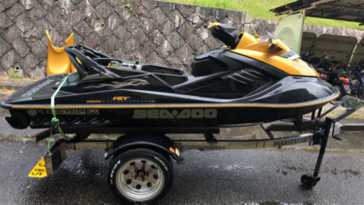 SEADOO RXT-X300RS トレーラー付き ジェットスキー 2018年製 湖での使用