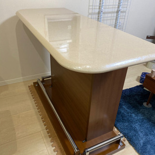 美品　高級カウンターテーブル（used）