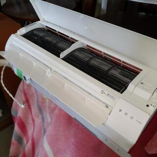 シャープ　ルームエアコン型AY-H22DG 2018年