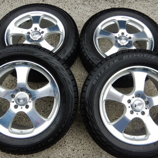 ベルサス　１７インチ　スタッドレス付き　アルファード、ヴェルファイア
