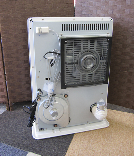 札幌市内限定 sunpot/サンポット FF式温風コンパクト FF式石油ストーブ FF-