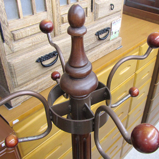 値下げしました! カリモク ポールハンガー コートハンガー 札幌市北区