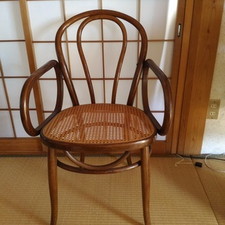 籐の椅子　オリバー製